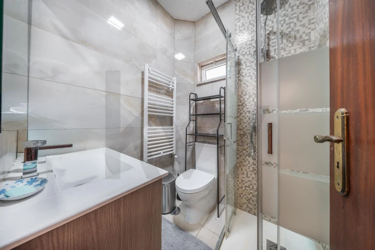 Moradia T3 para Venda em Gondoriz Foto 11