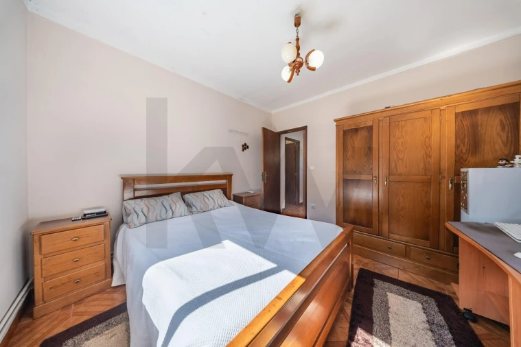 Moradia T3 para Venda em Gondoriz Foto 20