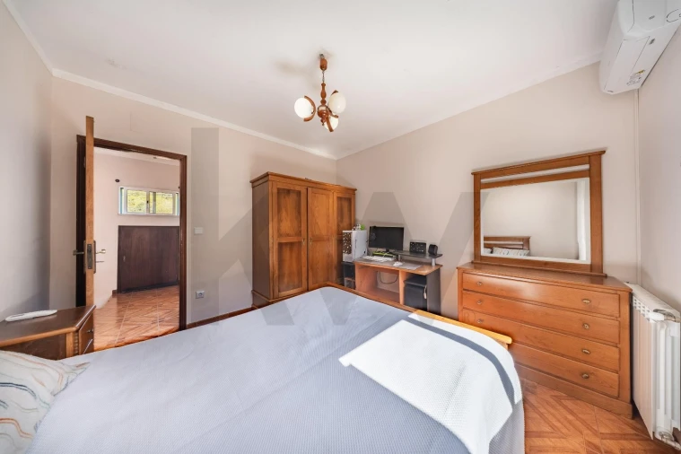 Moradia T3 para Venda em Gondoriz Foto 21