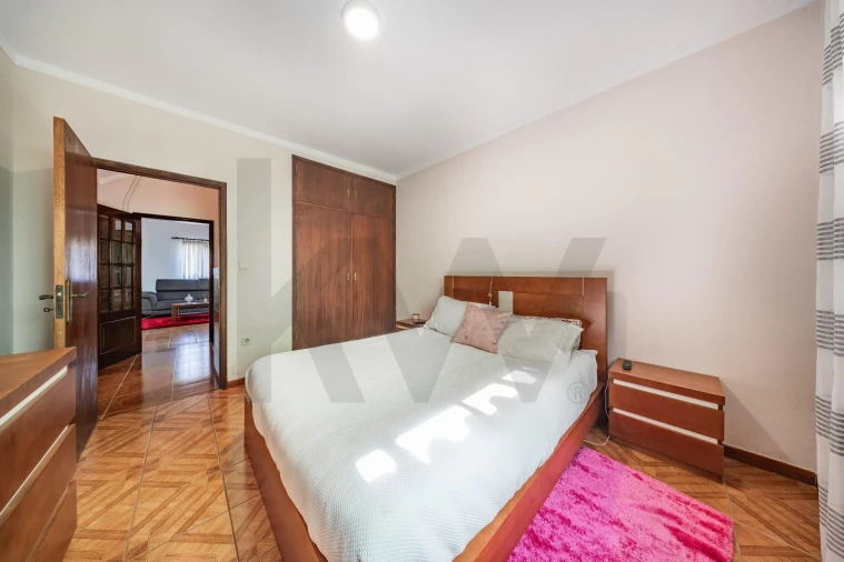 Moradia T3 para Venda em Gondoriz Foto 9