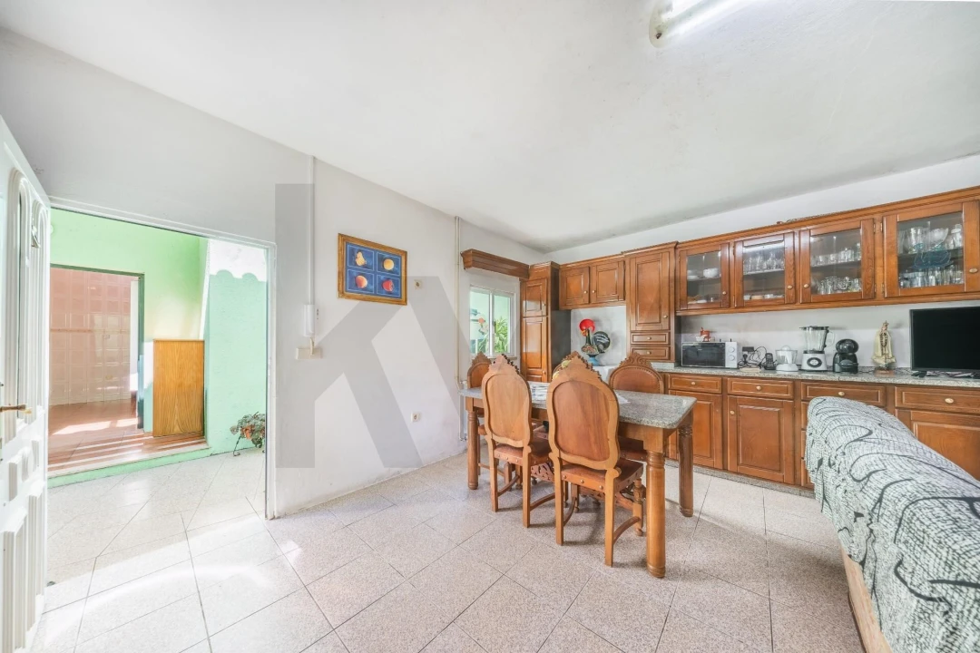 Moradia T3 para Venda em Gondoriz Foto 5