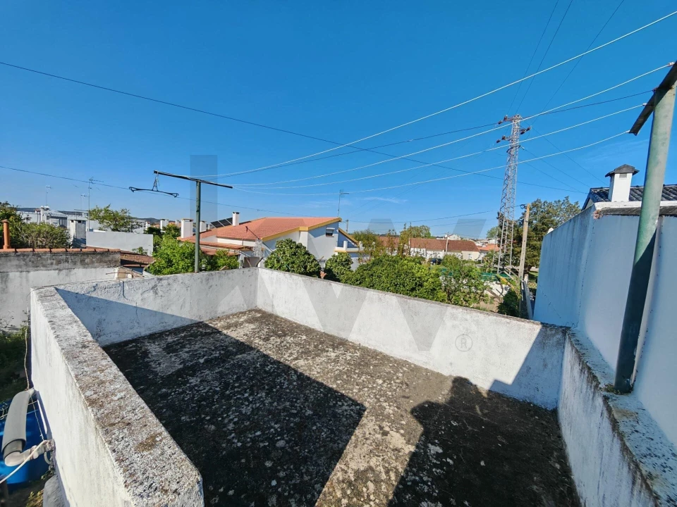 Moradia T3 para Venda em Tramagal Foto 26