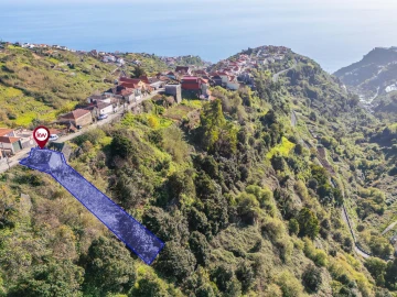 Terreno para Venda em Arco da Calheta