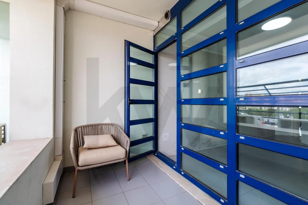 Apartamento T4 para Venda em Campolide Foto 11