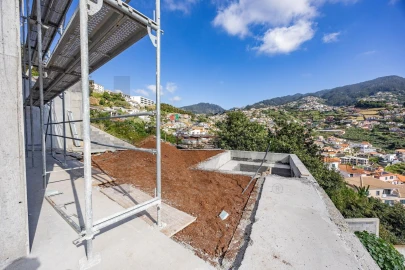 Moradia T3 para Venda em Santo Antonio