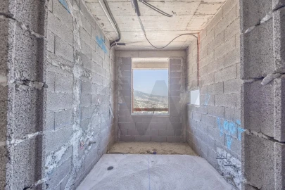 Moradia T3 para Venda em Santo Antonio