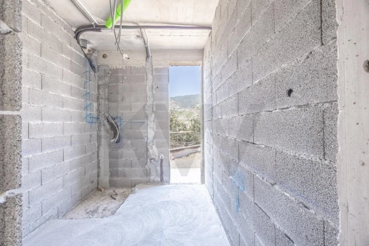 Moradia T3 para Venda em Santo Antonio Foto 38