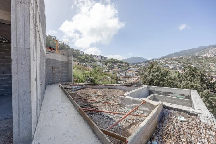 Moradia T3 para Venda em Santo Antonio Foto 42