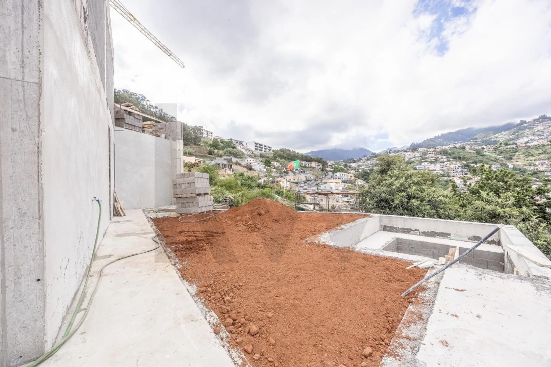 Moradia T3 para Venda em Santo Antonio Foto 59