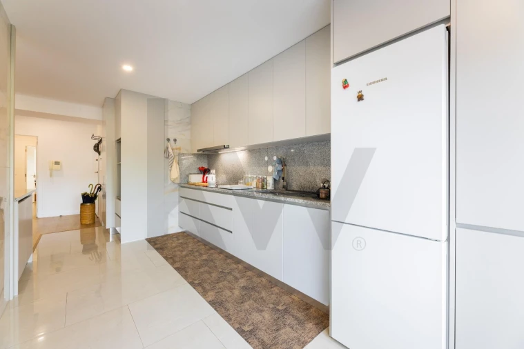 Apartamento T2 para Venda em Nogueiró e Tenões Foto 8