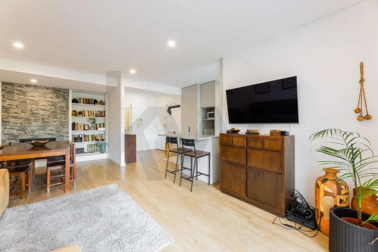 Apartamento T2 para Venda em Nogueiró e Tenões Foto 3