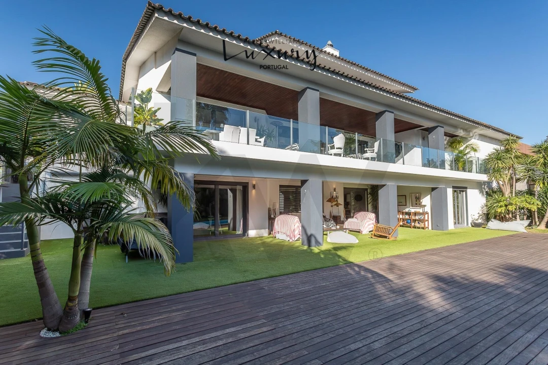 Moradia T6 para Arrendamento em Cascais e Estoril Foto 1