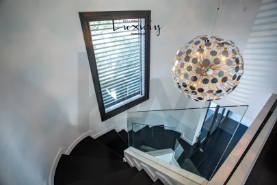 Moradia T6 para Arrendamento em Cascais e Estoril