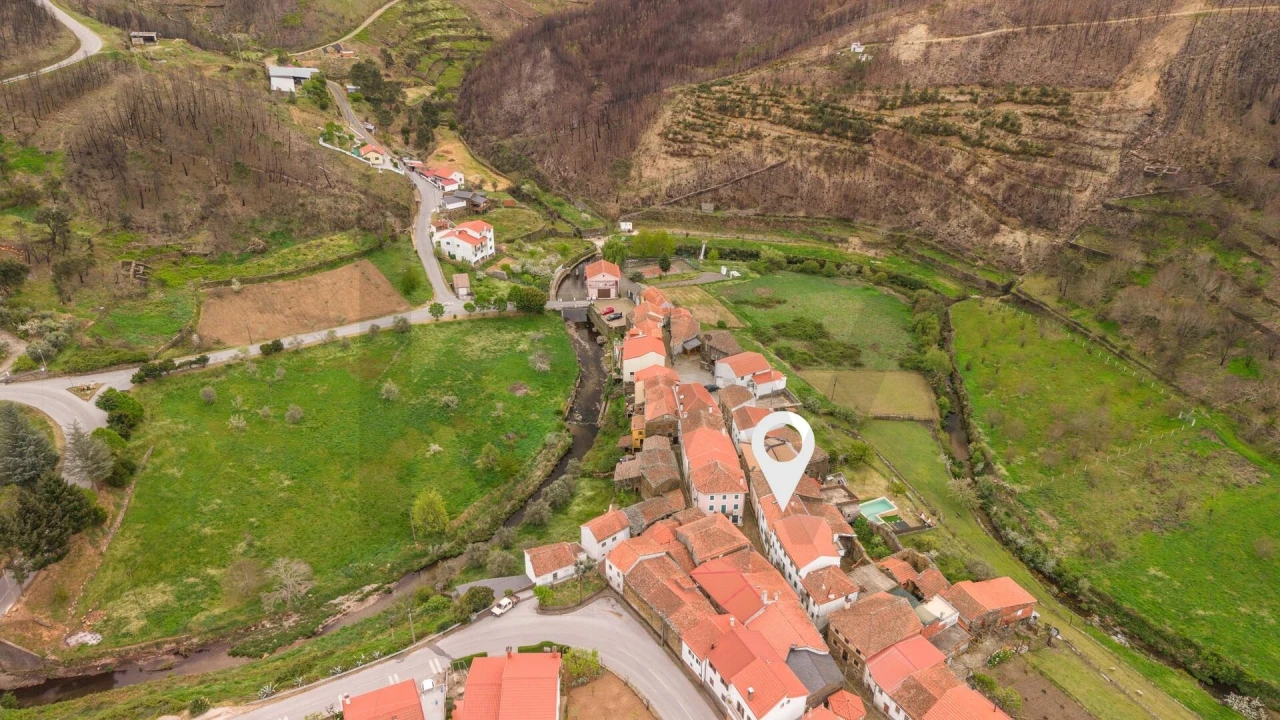 Moradia T2 para Venda em Unhais-O-Velho Foto 35