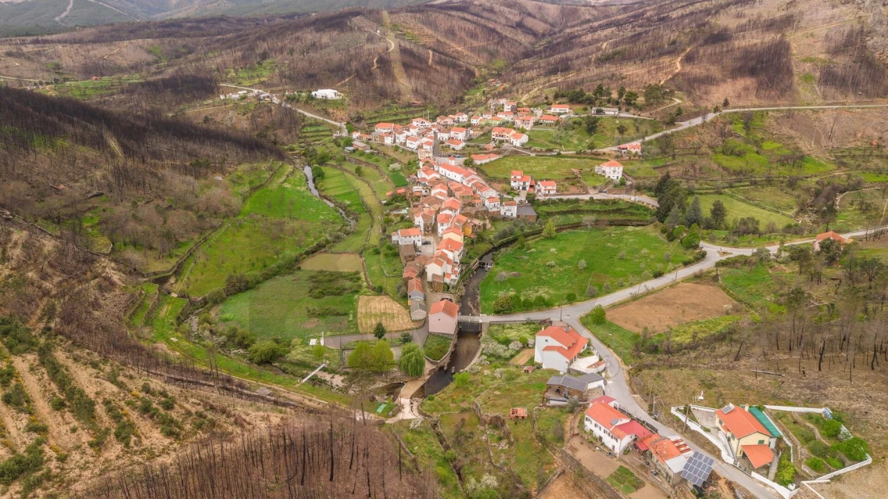 Moradia T2 para Venda em Unhais-O-Velho Foto 42