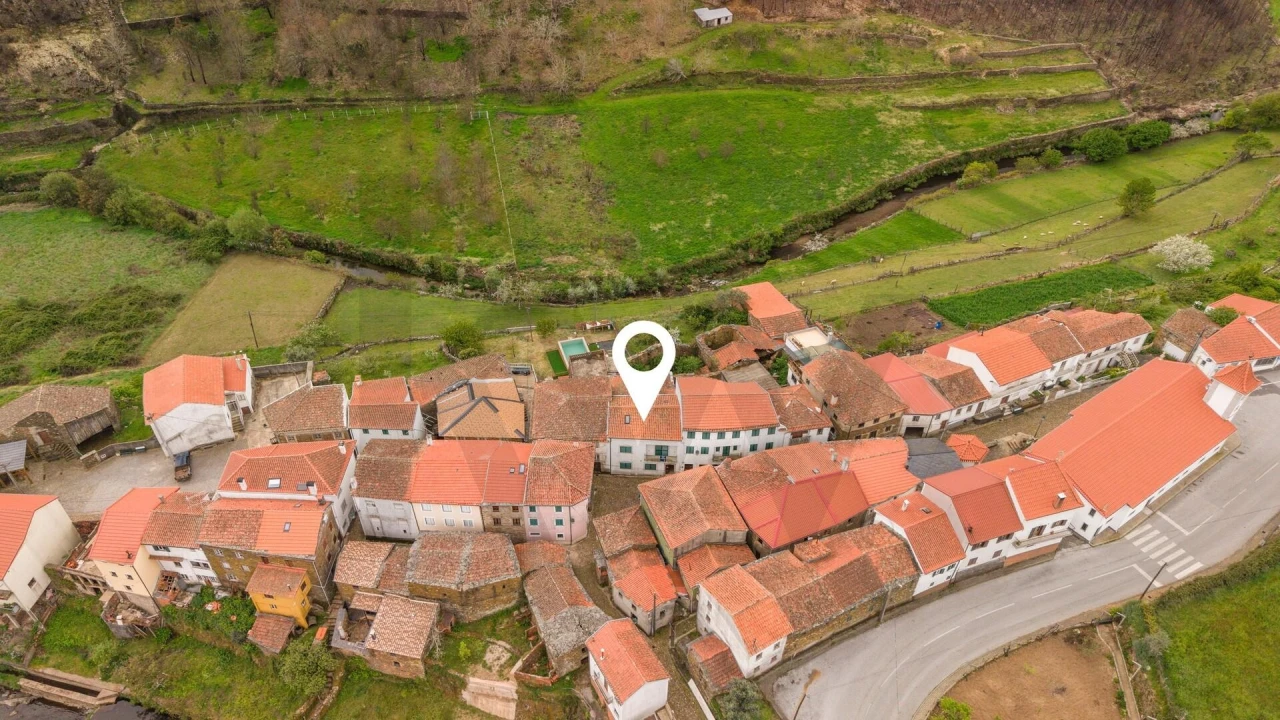 Moradia T2 para Venda em Unhais-O-Velho Foto 30