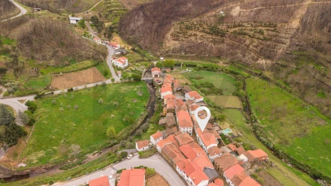 Moradia T2 para Venda em Unhais-O-Velho