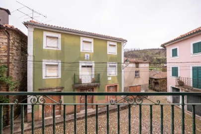 Moradia T2 para Venda em Unhais-O-Velho