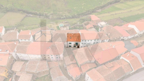 Moradia T2 para Venda em Unhais-O-Velho