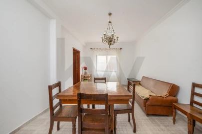 Moradia T2 para Venda em Unhais-O-Velho