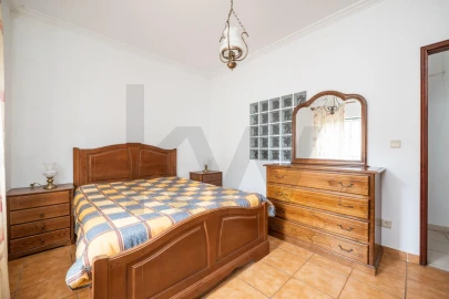 Moradia T2 para Venda em Unhais-O-Velho