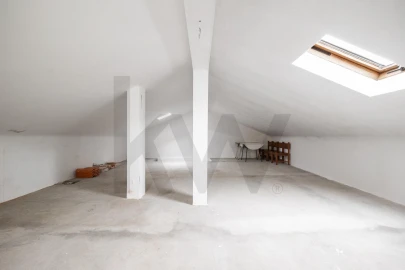 Moradia T2 para Venda em Unhais-O-Velho