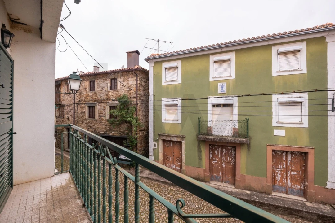 Moradia T2 para Venda em Unhais-O-Velho Foto 24