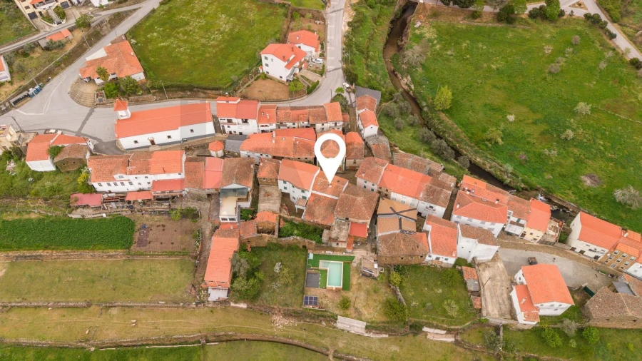 Moradia T2 para Venda em Unhais-O-Velho Foto 38