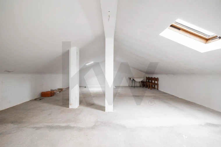 Moradia T2 para Venda em Unhais-O-Velho Foto 19