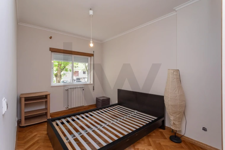 Apartamento T2 para Venda em Caparica e Trafaria Foto 16