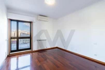 Apartamento T3 para Venda em São João da Madeira