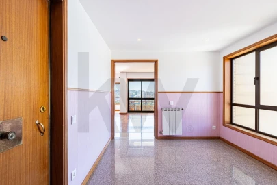 Apartamento T3 para Venda em São João da Madeira