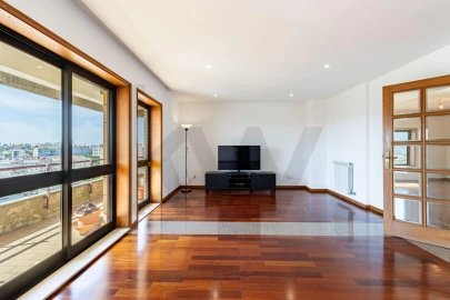 Apartamento T3 para Venda em São João da Madeira