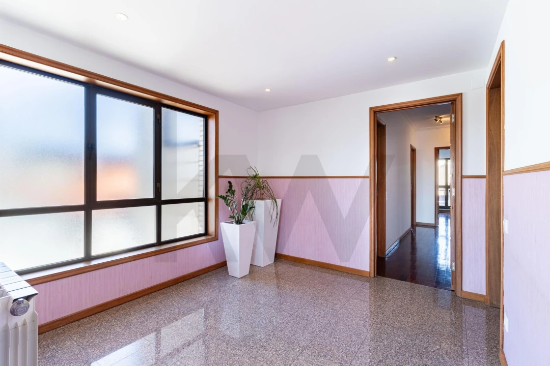 Apartamento T3 para Venda em São João da Madeira Foto 35