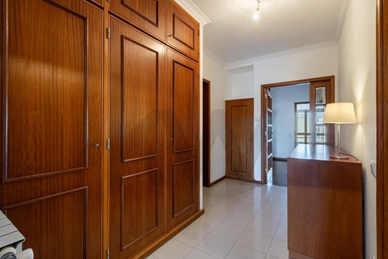 Apartamento T3 para Venda em São João da Madeira Foto 37