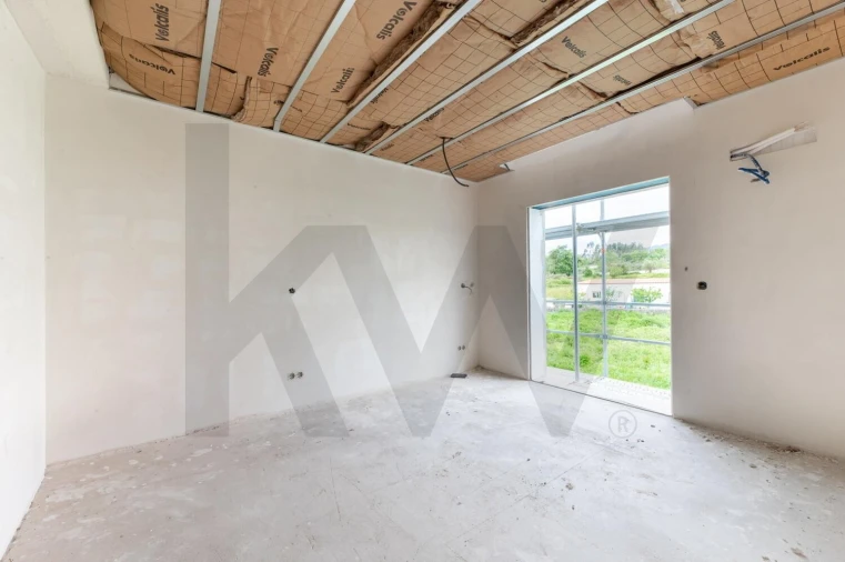 Apartamento T1 para Venda em Avelar Foto 4