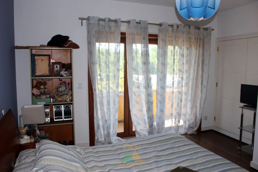 Moradia T4 para Venda em Sequeira Foto 38