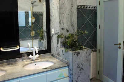 Moradia T4 para Venda em Sequeira