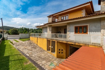 Moradia T4 para Venda em Sequeira