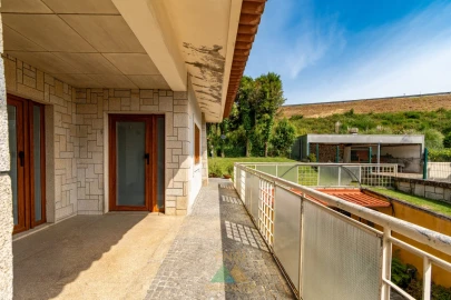 Moradia T4 para Venda em Sequeira