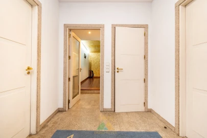 Moradia T4 para Venda em Sequeira