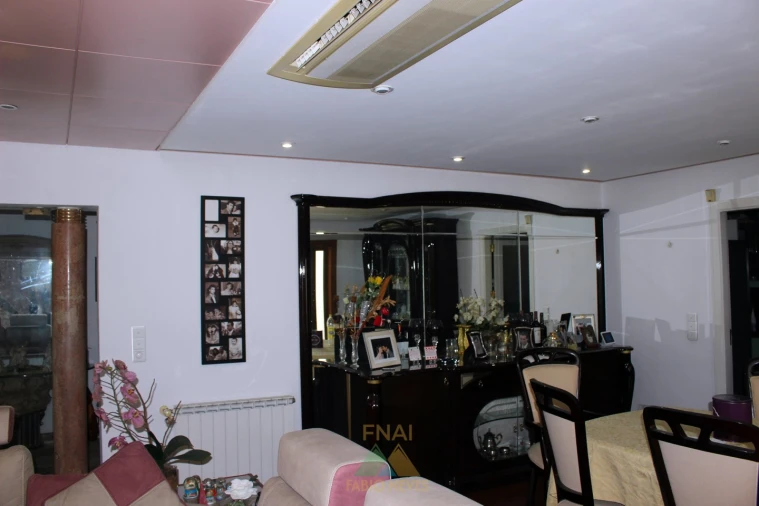 Moradia T4 para Venda em Sequeira Foto 21