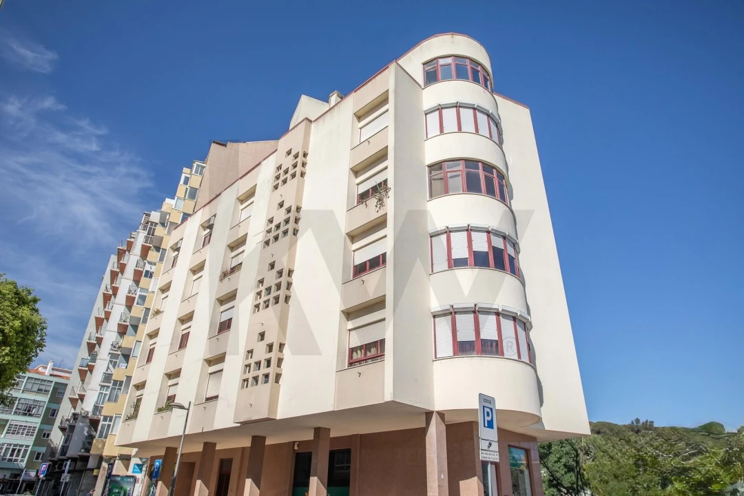 Apartamento T4 para Venda em Algés, Linda-A-Velha e Cruz Quebrada-Dafundo Foto 29