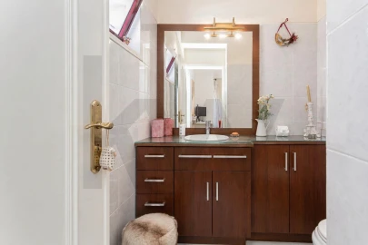 Apartamento T4 para Venda em Algés, Linda-A-Velha e Cruz Quebrada-Dafundo