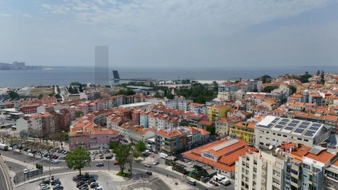 Apartamento T4 para Venda em Algés, Linda-A-Velha e Cruz Quebrada-Dafundo