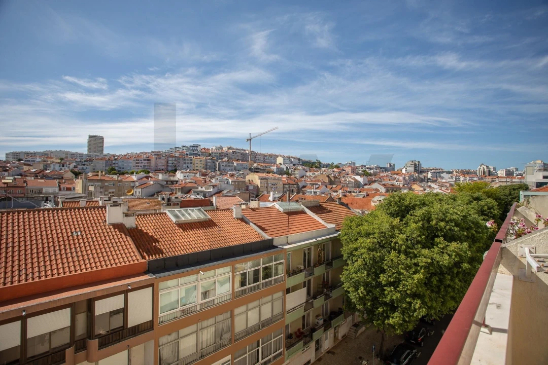 Apartamento T4 para Venda em Algés, Linda-A-Velha e Cruz Quebrada-Dafundo Foto 10