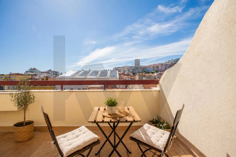 Apartamento T4 para Venda em Algés, Linda-A-Velha e Cruz Quebrada-Dafundo Foto 6