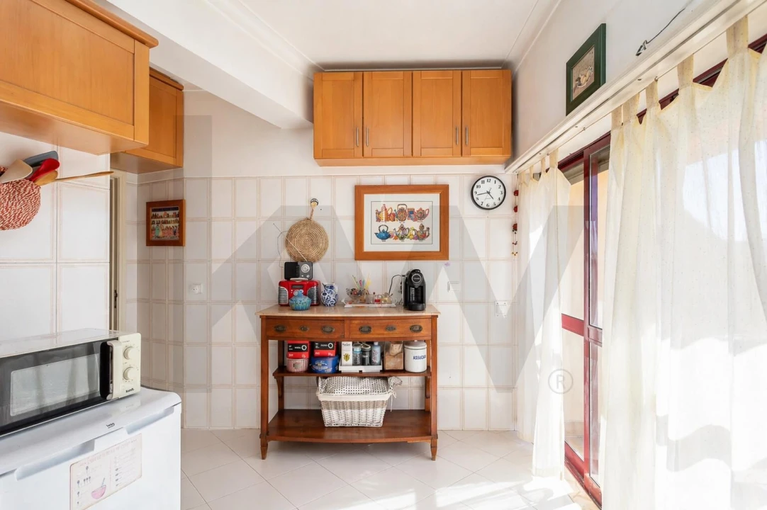 Apartamento T4 para Venda em Algés, Linda-A-Velha e Cruz Quebrada-Dafundo Foto 21