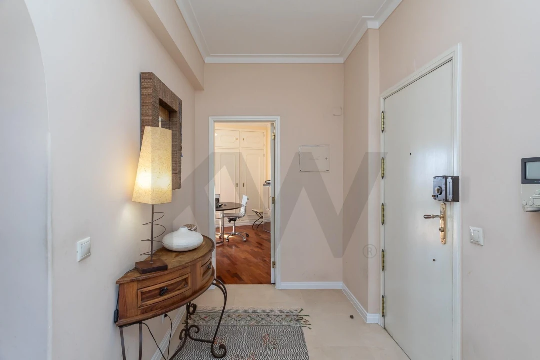 Apartamento T4 para Venda em Algés, Linda-A-Velha e Cruz Quebrada-Dafundo Foto 7