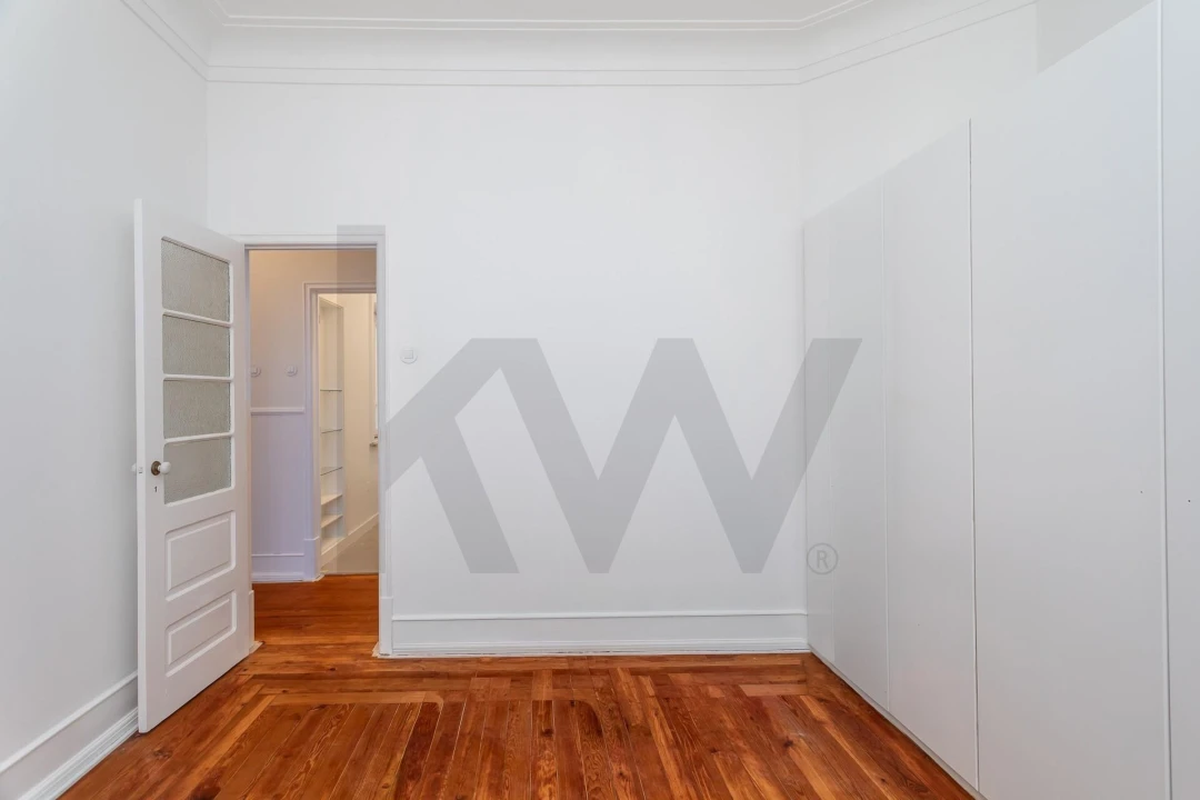 Apartamento T5 para Venda em Arroios Foto 19